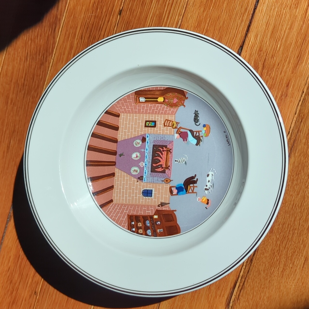 Villeroy & Boch Design Naif Rim Soup Bowl #5-Old Village Square, 8.5